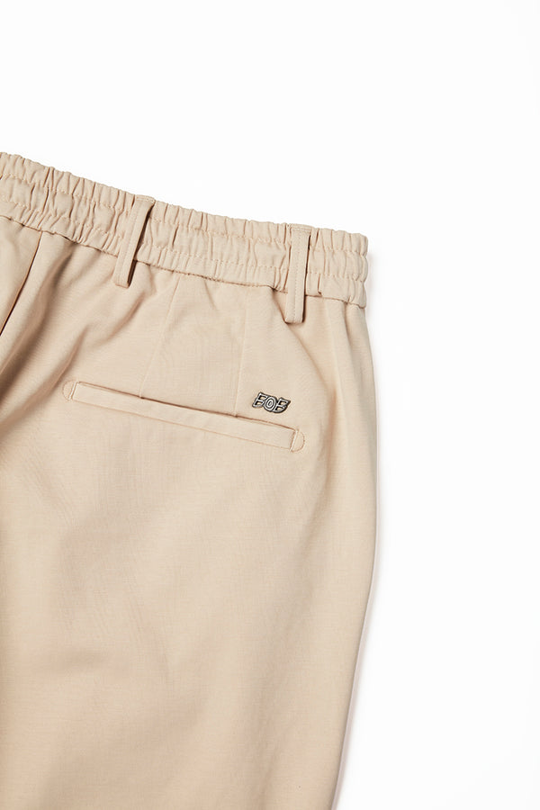 テクニカルファブリックイージーパンツ / Col:SABBIA ベージュ系