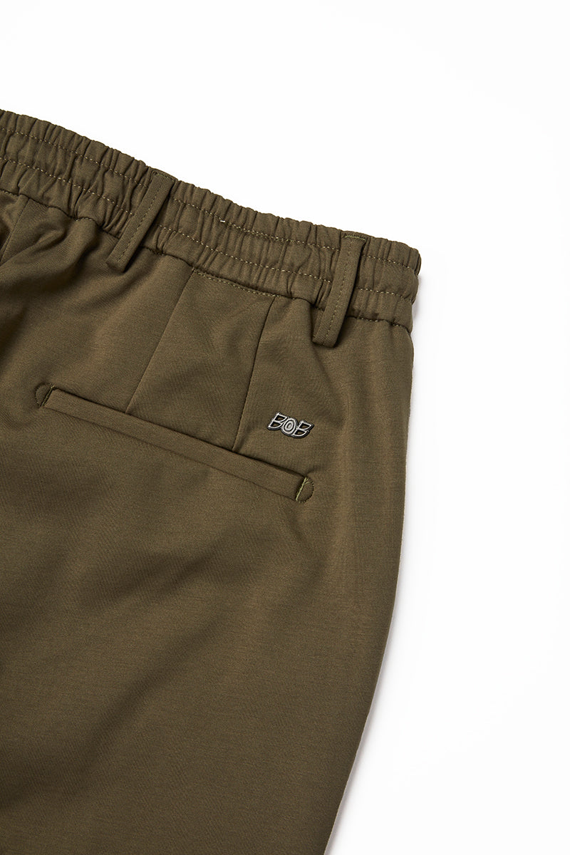 テクニカルファブリックイージーパンツ / Col:MILITARE カーキ系