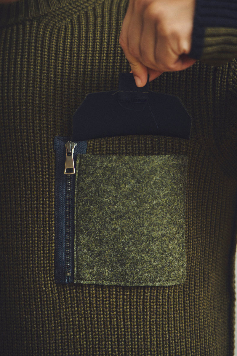 【24AW】Military Design Crewneck knit №074741714 / Col:MILITARE カーキ系