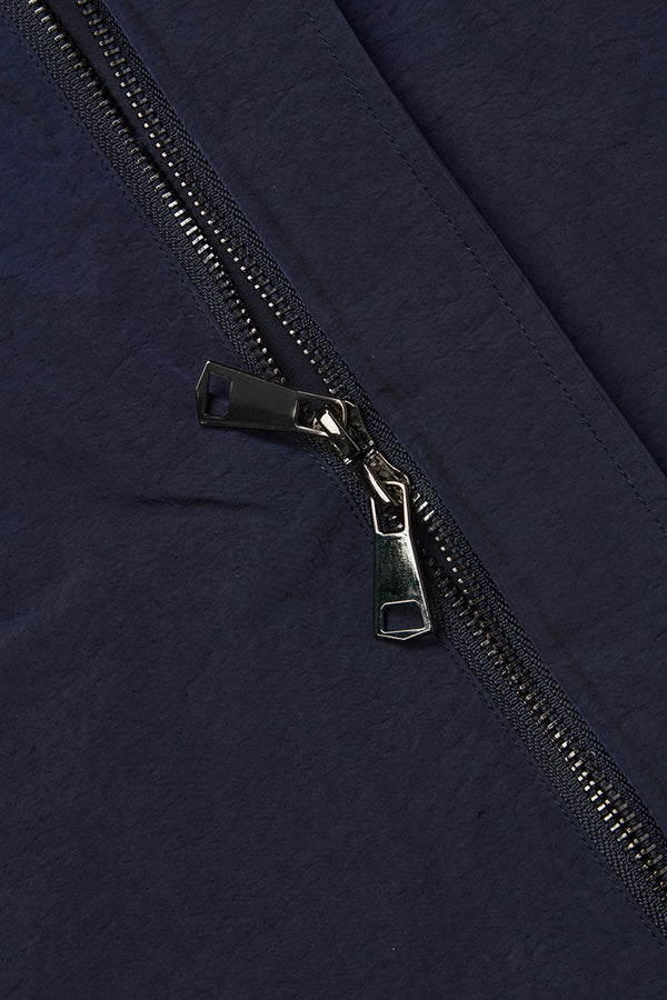 テクニカルファブリックフードブルゾン / Col:BLU ネイビー