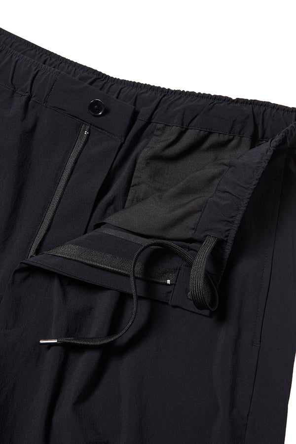 J-8 日本別注 "mateReco" モディファイド・テックショートパンツ / NERO ブラック