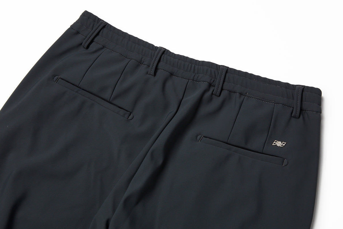 テクニカルファブリックストレッチパンツ / Col：LAVANGA グレー系