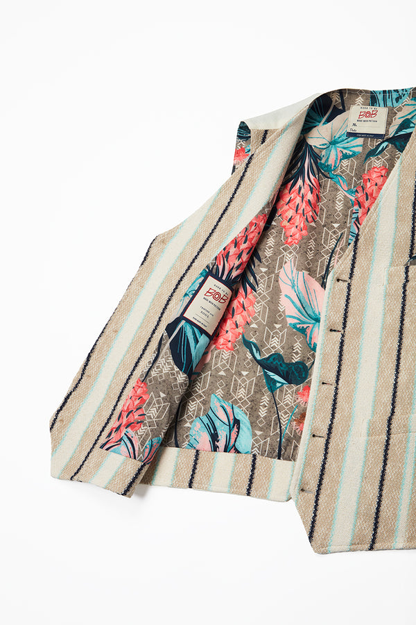 ストライプパターンラッセルジレ / Col：VAR1 サンドベージュ