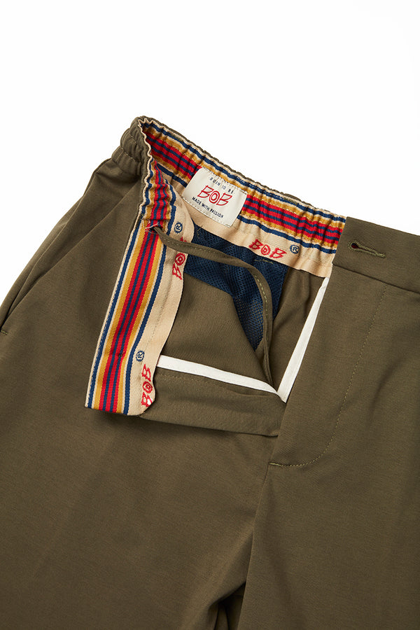 テクニカルファブリックイージーパンツ / Col：MILITARE カーキ系