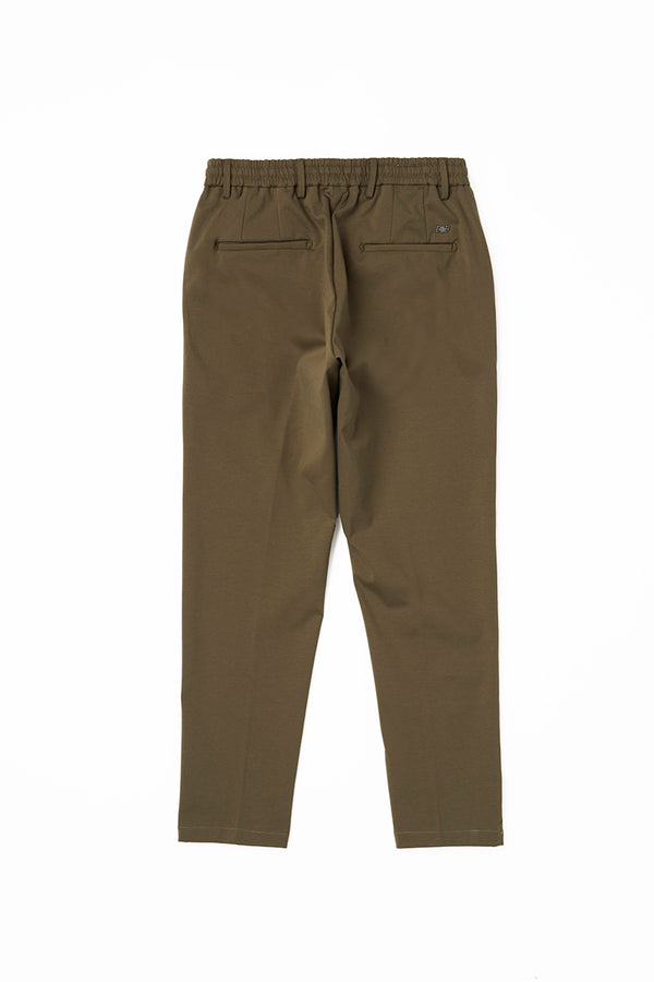 テクニカルファブリックイージーパンツ / Col：MILITARE カーキ系