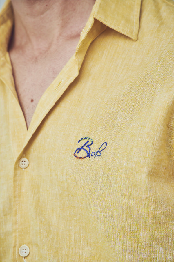 ワンポイントロゴハンドステッチシャツ / Col：GIALLO