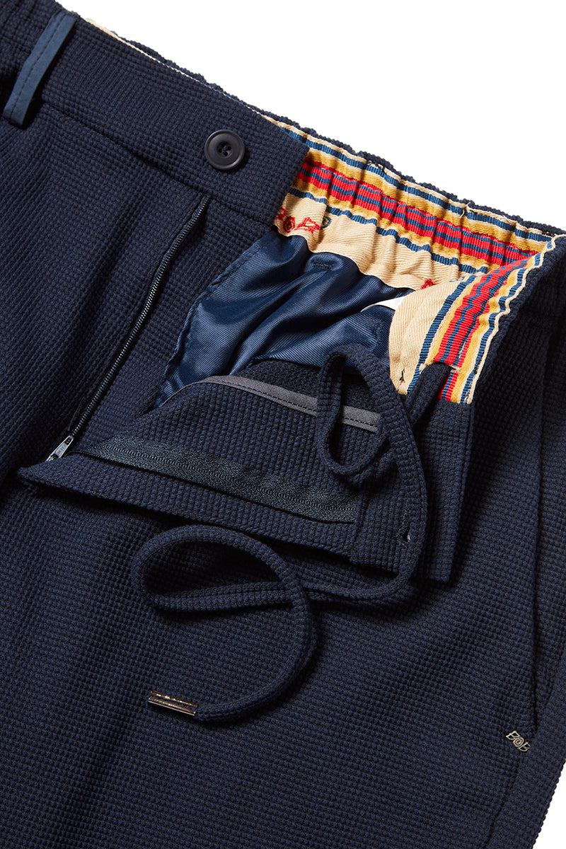 RUN581 日本別注 コットンブレンド・コンフォート テーパードパンツ / NAVY ネイビー系