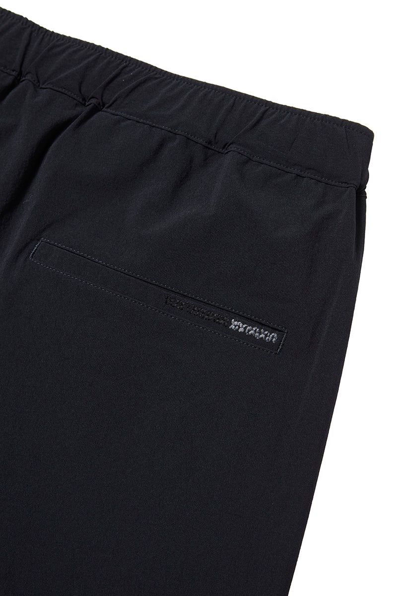 J-8 日本別注 "mateReco" モディファイド・テックショートパンツ / NERO ブラック