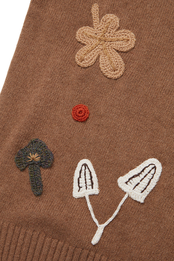 BOND メッセージエンブロイダリーニット / COL：BISCOTTO ブラウン系