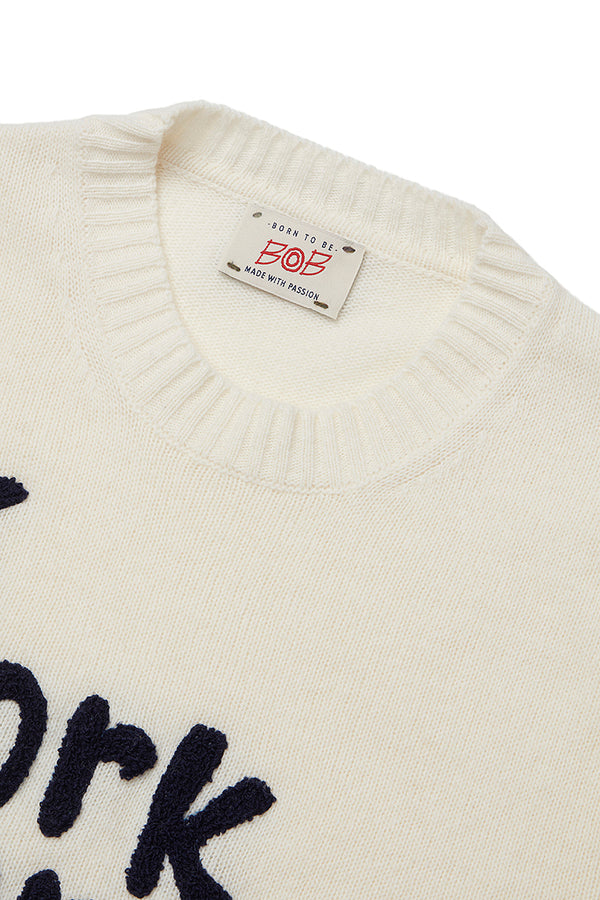 BOND メッセージエンブロイダリーニット / COL：LATTE ホワイト系