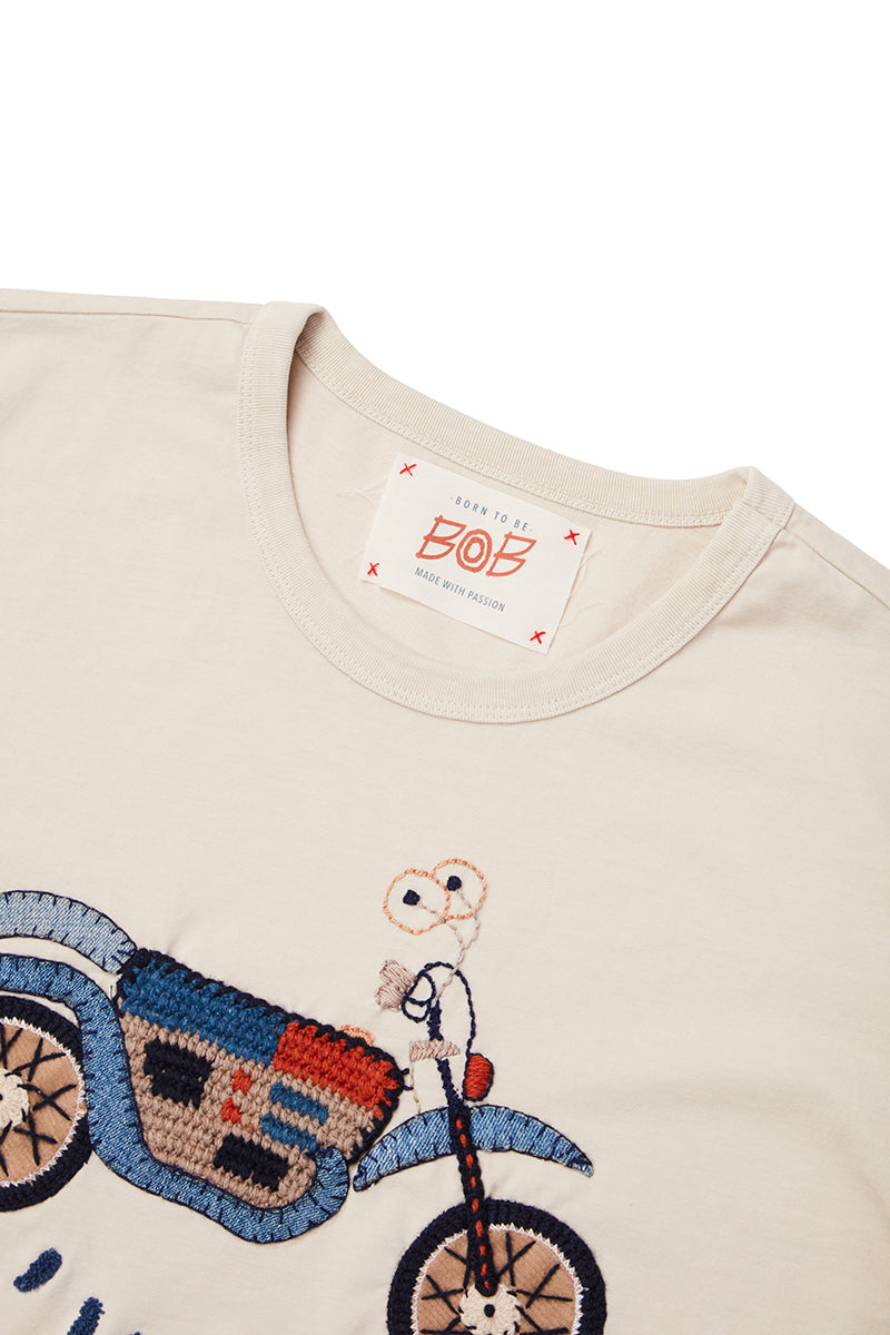BOB ハンド刺繍Tシャツ (JOY) / ライトベージュ
